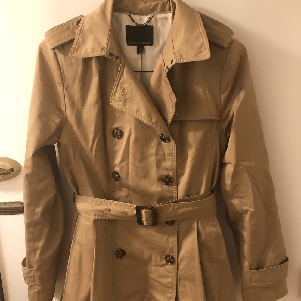 Banana Republic Tan Coat